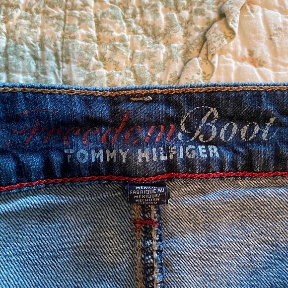Tommy Hilfiger Freedom Boot Jeans, Size 12 Long - Picture 9 of 9